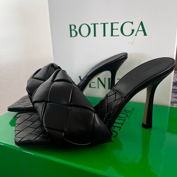 Bottega Veneta Shoes - Brand new authentic Bottega Veneta